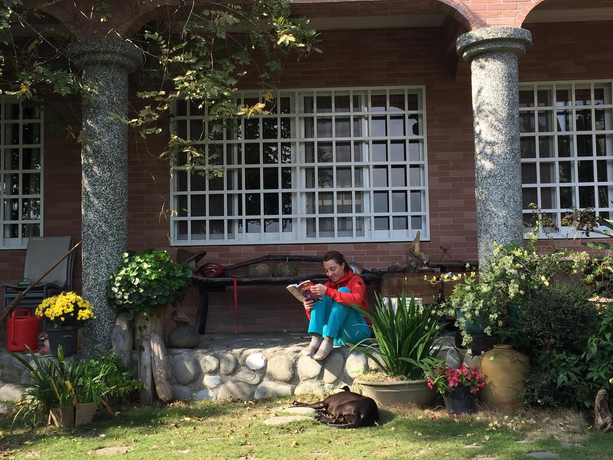 Wisdom Garden Home Stay Yuli Dış mekan fotoğraf